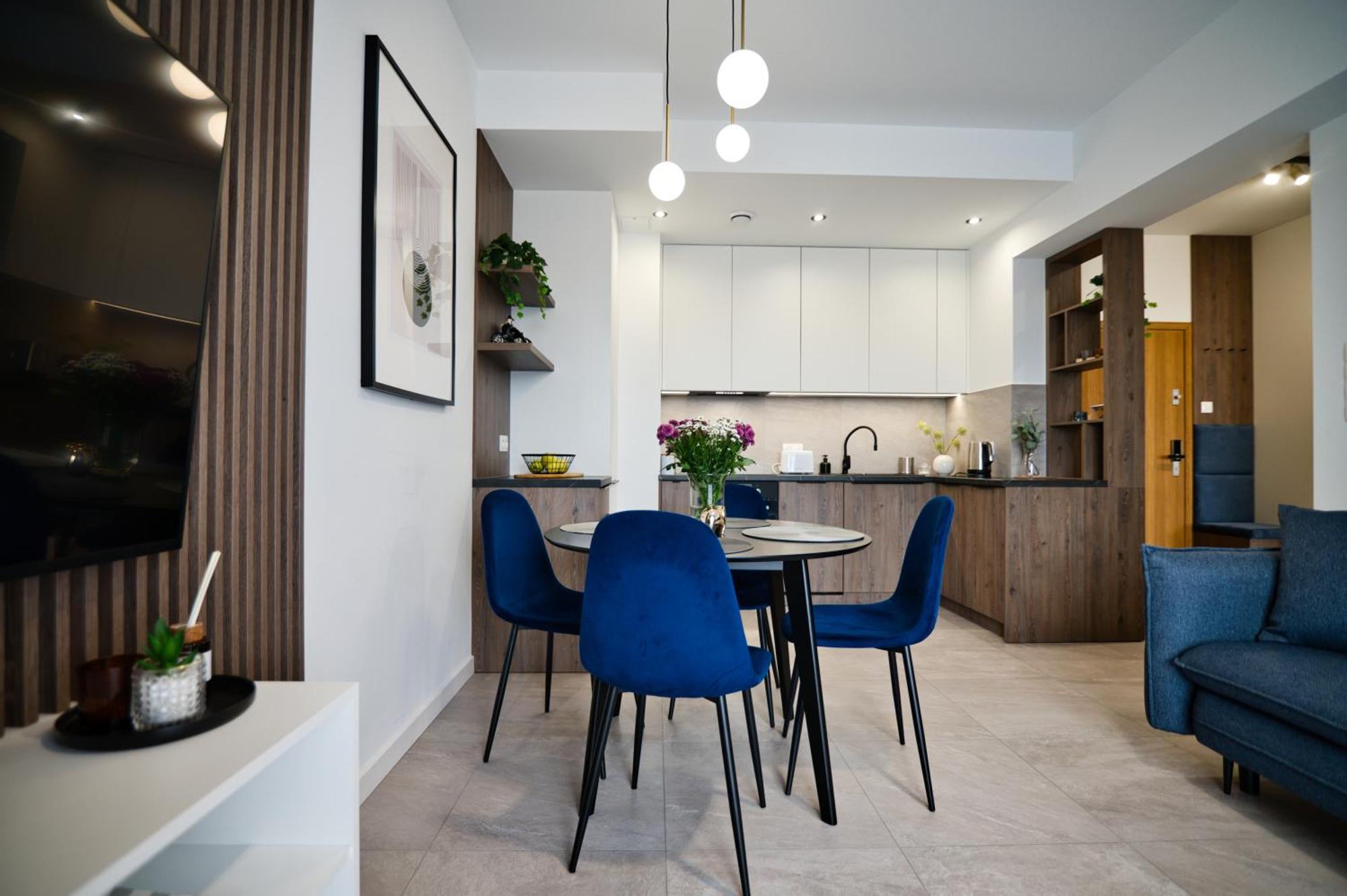 Bliss 16 By Housine *